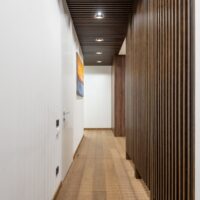 Ścianka działowa z płyt GK w mieszkaniu: projekt, akustyka, instalacje, montaż i koszty 2025